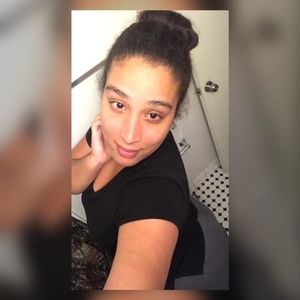 Meet your Posher, Chezka